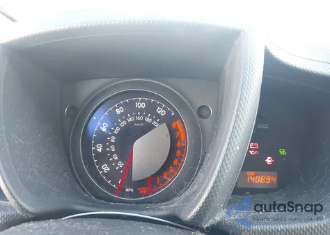 2011 Scion Xd z USA, uszkodzony, nr VIN JTKKU4B40B1014376